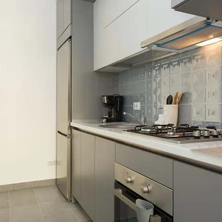 The Chic Minimalist - Apartment Iasi Esterno foto